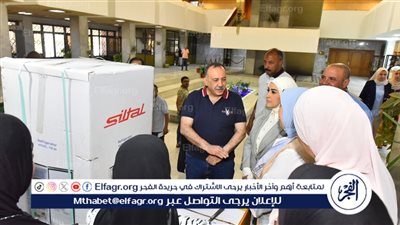 محافظ أسيوط يسلم جهاز عروسة لفتاه من الأسر الأولى بالرعاية 