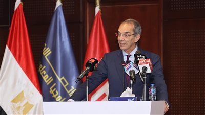 وزير الاتصالات: التوسع في برامج التدريب التكنولوجي لتلبية احتياجات سوق العمل وتعزيز استثمارات التعهيد