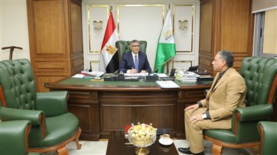 محافظ الجيزة يعقد اجتماعًا لبحث الاستعدادات النهائية لامتحانات الثانوية العامة