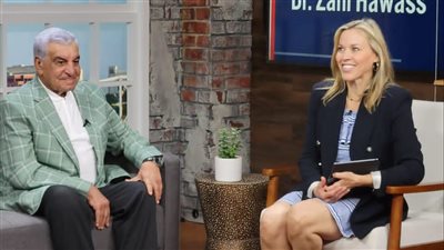 زاهي حواس يروج للسياحة المصرية على قناة FOX الأمريكية 