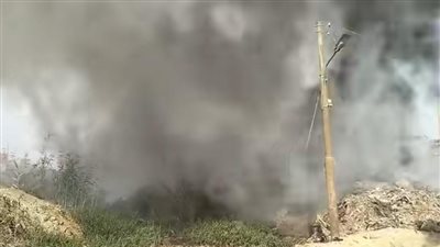 السيطرة على حريق في مخزن بلاستيك بقرية سرياقوس بالخانكة