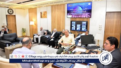 نائب محافظ الدقهلية يترأس اجتماعًا تنسيقيًا لاستكمال أعمال إنارة طريق رافد جمصة