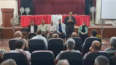 وكيل تعليم الغربية يناقش الاستعدادات النهائية لامتحانات الثانوية العامة