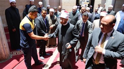 وزير الأوقاف يتفقد مسجد وضريح الإمام الليث بن سعد بالقاهرة