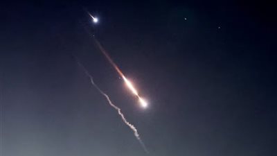 عاجل| تصعيد غير مسبوق: الحرس الثوري الإيراني يقصف إسرائيل وتل أبيب ترد بغارات مكثفة على أهداف استراتيجية