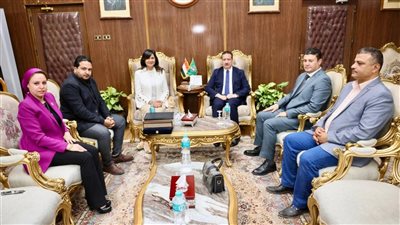 محافظ المنوفية يستقبل السفيرة نبيلة مكرم على هامش اطلاق القافلة التنموية الشاملة بالشهداء