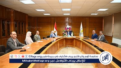 تفاصيل اجتماع مركز استشارات الحاسبات بجامعة أسيوط اليوم 