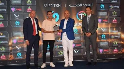 وزير الشباب والرياضة وإسماعيل موسي والشخصيات الرياضية يكرمان أصحاب الانجازات القارية والدولية باللعبات المختلفة