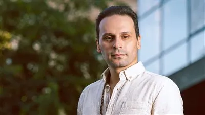 محمود عزازي: تجسيدي لرموز كبار 