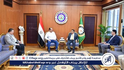 محافظ الدقهلية يستقبل نائب وزير الصحة للطب الوقائي لمتابعة سير العمل في المنشآت الصحية 