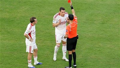 مونديال الأندية.. 63 إنذارًا و5 حالات طرد في الجولة الأولى