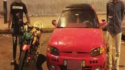 فيديو استعراضي يورطهم.. ضبط قائدي سيارة ودراجة في الإسكندرية خلال زفة 