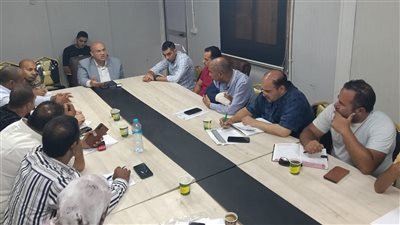 نائب محافظ الجيزة يتابع الموقف النهائي لتسليم مشروعات حياة كريمة بمركزي الصف وأطفيح