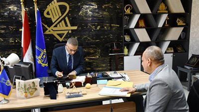 محافظ أسوان يعتمد نتيجة الفصل الدراسى الثانى للشهادة الإعدادية بنسبة نجاح 76.9 % للعامة