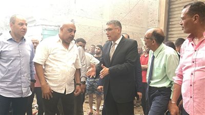 محافظ الجيزة يتفقد ميدانيًا جهود إطفاء حريق بمخزن دهانات بمنطقة البراجيل بأوسيم
