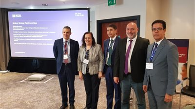 رئيس جامعة بنها يشارك في حوار التعليم العالي العابر للحدود بالمملكة المتحدة