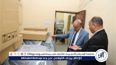 من داخل غرفة العمليات.. محافظ المنيا ووزير التربية والتعليم يتابعان امتحانات الثانوية العامة عبر الفيديو كونفرانس