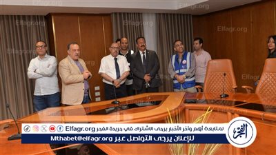 محافظ أسيوط يفتتح قاعة اجتماعات مجلس المحافظين بالديوان العام للمحافظة 