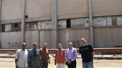 محافظ أسوان: إيفاد لجنة متخصصة لمصنع 