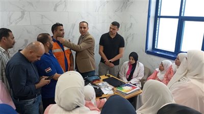 وكيل صحة الشرقية يدرب الفرق الطبية على الانعاش القلبي خلال تفقده وحدة عوض الله حجازي بالزقازيق