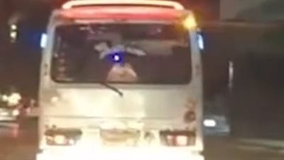 ضبط قائد سيارة بتهمة السير برعونة وأداء حركات إستعراضية بالجيزة