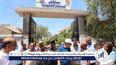خلال زيارة مفاجئة لمستشفى الصدر محافظ المنيا يوجه بفتح صالة انتظار لذوي المرضى.. ويصرف مساعدات عاجلة على نفقته الخاصة