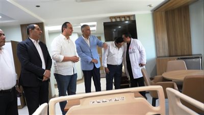 محافظ أسوان ورئيس الهيئة العامة للرعاية الصحية يتفقدا مستشفى المسلة التخصصى