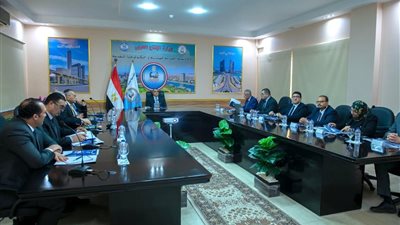 وزير الدولة للإنتاج الحربي يترأس مجلس إدارة الأكاديمية المصرية للهندسة والتكنولوجيا المتقدمة