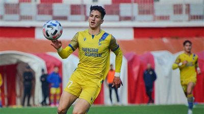 المقابل المادي يُبعد عادل بولبينة عن الزمالك 