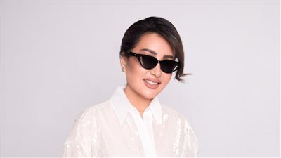 لطيفة تطرح 4 أغاني من ألبومها 