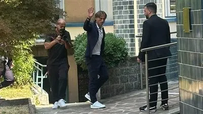 مودريتش يصل إيطاليا للانضمام إلى ميلان