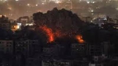 81 شهيدا جراء غارات الاحتلال على قطاع غزة منذ فجر اليوم بينهم 25 من طالبي المساعدات