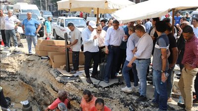 محافظ الجيزة يتابع أعمال إصلاح العطل الطارئ بالكابل الكهربائي الأرضي بساقية مكي لضمان عودة الخدمة