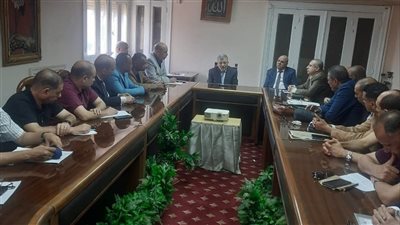 رئيس هيئة الأوقاف يوجّه مديري المناطق 