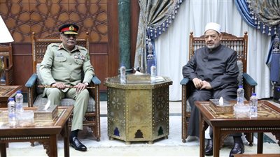 شيخ الأزهر خلال استقبال رئيس الأركان الباكستاني: لا استقرار في العالم دون حل لقضية فلسطين