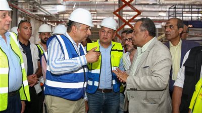 وزير قطاع الأعمال: 