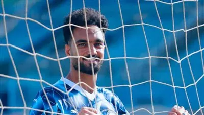 بيراميدز يعلن التعاقد مع مصطفى زيكو