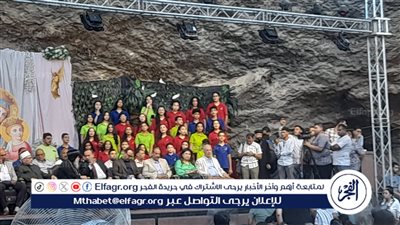 محافظ أسيوط يشارك الاقباط ببدء احتفالتهم السنوية بدير السيدة العذراء بدرنكة 