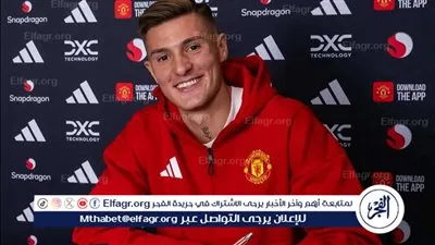 رسميًا.. مانشستر يونايتد يعلن ضم سيسكو من لايبزيج 