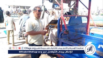 رئيس مركز ساحل سليم بأسيوط يتابع أعمال تشغيل العبارات النهرية بالمدينة 