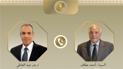اتصال هاتفي بين وزير الخارجية ونظيره الجزائري