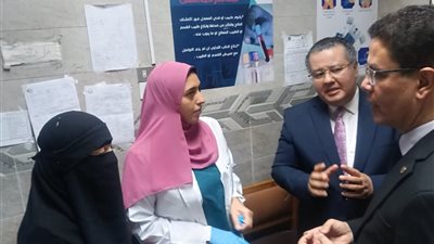 رئيس جامعة بنها يتفقد مستشفى بنها الجامعي للاطمئنان على الخدمة الطبية المقدمة للمرضى