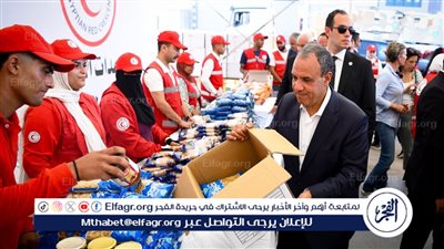 وزير الخارجية ورئيس الوزراء الفلسطيني يزوران مركز الهلال الأحمر بالعريش (صور)