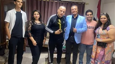 تامر عبدالمنعم يهنيء صناع فيلم 'التجلي' على فوزه بجائزة أفضل إنتاج من المهرجان المصري الأمريكي