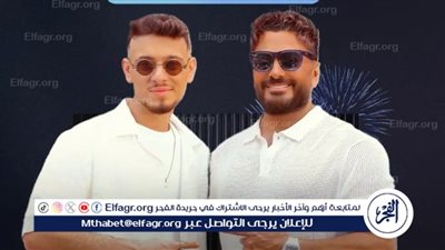 تامر حسني يشعل حفله بمهرجان مراسي