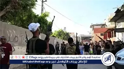 بدء تسليم الدفعة الثانية من سلاح المخيمات الفلسطينية 