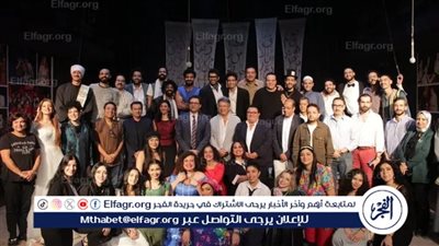 وزير الثقافة يشهد العرض المسرحي “حواديت” بمركز الإبداع الفني ويشيد بأداء المواهب الشابة