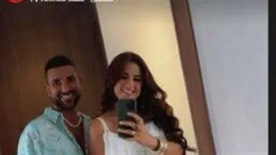 ياسمين عبد العزيز تتألق في أحدث ظهور مع أحمد سعد 