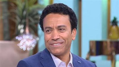 سامح حسين يطمئن جمهوره بعد تعافيه من وعكة صحية