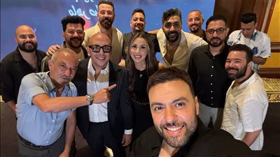 مدين يشارك جنات احتفالية ألبومها الجديد بعد نجاح 